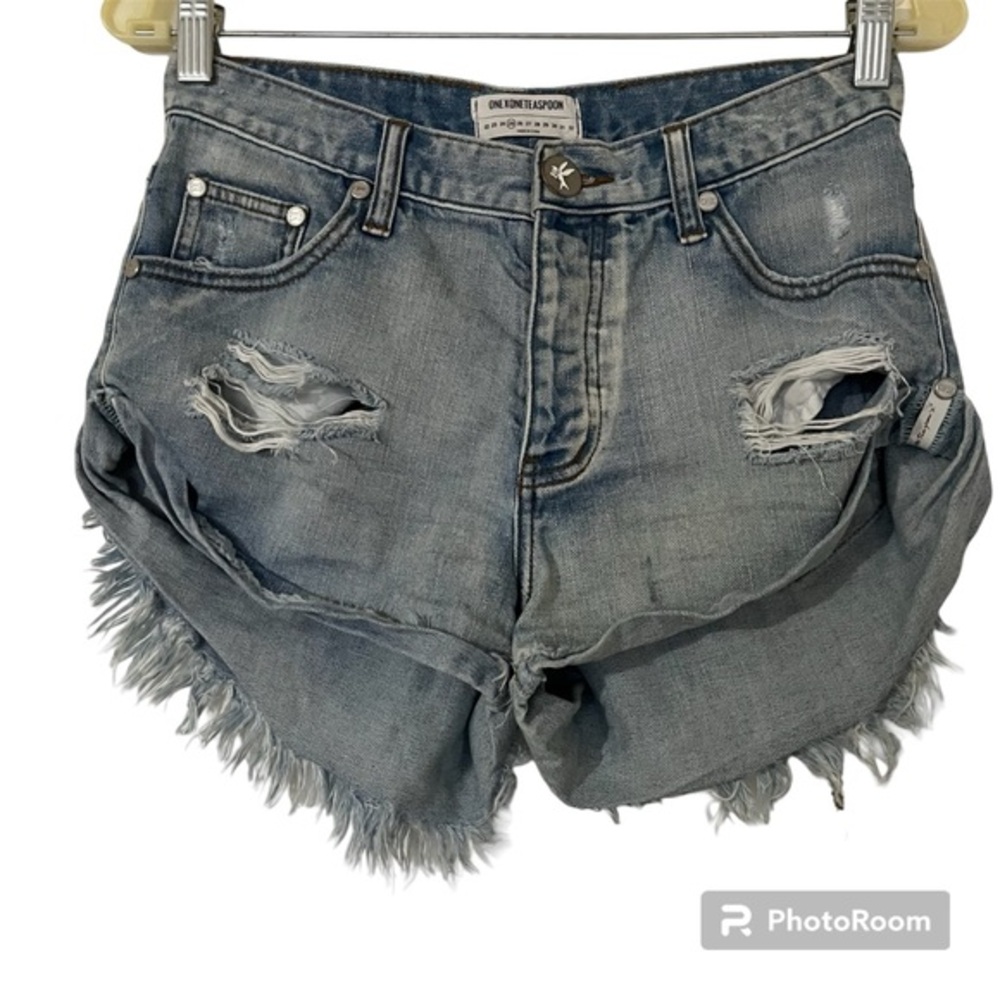 One x OneTeaspoon Bandit Women’s Distressed Denim Shorts size 25